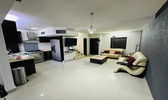 Foto de inmueble en Paseo tulipanes #0222, Col. Villas del Sol C.P. 27087, Torreón