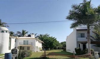 Foto de inmueble en AV CARRIZALES, Col. Club Santiago C.P. 28868, Manzanillo
