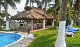 Foto de inmueble en Tiburón, Col. Club Santiago C.P. 28868, Manzanillo