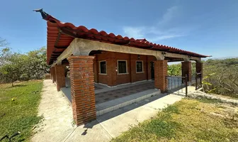 Foto de inmueble en Sin nombre de calle #S/N, Col. Cofradía de Suchitlán C.P. 28460, Comala
