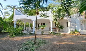Foto de inmueble en Sin nombre de calle #S/N, Col. Country Club C.P. 28864, Manzanillo
