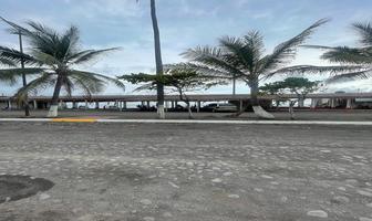 Foto de inmueble en , Col. El Paraíso [Balneario] C.P. 28350, Armería