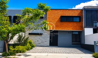 Foto de inmueble en Milán, Col. Lomas de Comala C.P. 28450, Comala