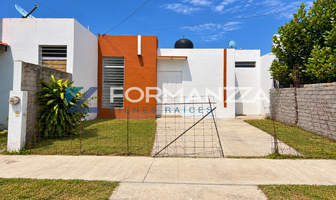 Foto de inmueble en Higuera de Mysore #1172, Higueras del Espinal, Col. Manuel Alvarez C.P. 28984, Villa de Álvarez
