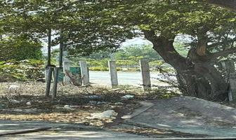 Foto de inmueble en Av. Fiestas de Mayo, Col. Paraiso Salahua C.P. 28869, Manzanillo