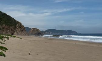 Foto de inmueble en Carretera Manzanillo Cihuatlan, Col. Playa de Oro C.P. 28876, Manzanillo