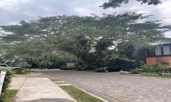 Foto de inmueble en Av. Venustiano Carranza, Col. Residencial Esmeralda Norte C.P. 28017, Colima