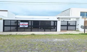 Foto de inmueble en amparo casillas de enriquez #96, Col. Residencial Esmeralda C.P. 28017, Colima