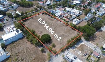 Foto de inmueble en Av. Constitución, Col. Residencial Puerta del Sol C.P. 28017, Colima