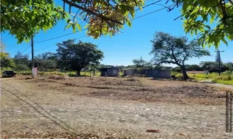 Foto de inmueble en Sin nombre de calle, Col. Suchitlán C.P. 28459, Comala