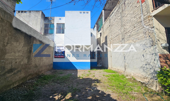Foto de inmueble en Av. Martha Barreda Araiza #1122, Col. Villa Flores C.P. 28983, Villa de Álvarez