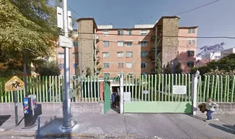 Foto de inmueble en CALLE5 #101, Col. Agrícola Pantitlan C.P. 08100, Iztacalco
