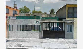 Foto de inmueble en Novedades #39, Col. Clavería C.P. 02080, Azcapotzalco