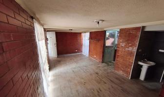 Foto de inmueble en Calzada Ignacio Zaragoza, Col. Colonial Iztapalapa C.P. 09270, Iztapalapa