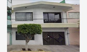 Foto de inmueble en TENIENTE ROBERTO GOMEZ MORENO #317, Col. Escuadrón 201 C.P. 09060, Iztapalapa