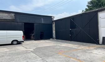 Foto de inmueble en Hermenegildo Galeana, Col. Guadalupe del Moral C.P. 09300, Iztapalapa