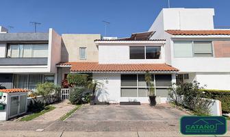 Foto de inmueble en Av. del Iman, Col. Joyas del Pedregal C.P. 04660, Coyoacán