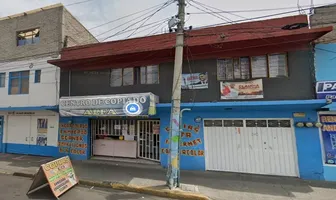 Foto de inmueble en Benito S. Zenea #81, Col. Juan Escutia C.P. 09100, Iztapalapa