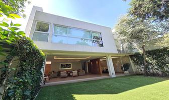 Foto de inmueble en Titanio, Col. Lomas del Pedregal Framboyanes C.P. 14150, Tlalpan