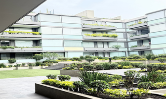 Foto de inmueble en Calzada del Hueso, Col. Nueva Oriental Coapa C.P. 14300, Tlalpan