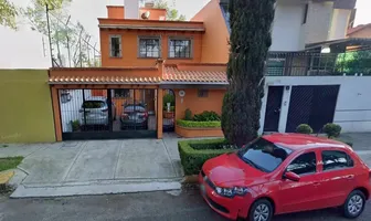 Foto de inmueble en Avenida Paseo del Bosque #36, Col. Paseos de Taxqueña C.P. 04250, Coyoacán