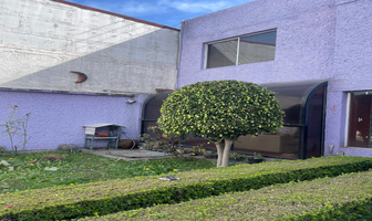 Foto de inmueble en Cerrada Nicolás Bravo, Col. San Juan Tepepan C.P. 16020, Xochimilco