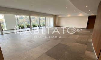 Foto de inmueble en Av. de los Poetas, Col. San Mateo Tlaltenango C.P. 05600, Cuajimalpa de Morelos
