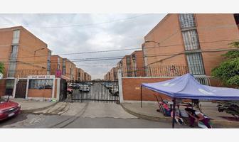 Foto de inmueble en SALVADOR DIAZ MIRON #241Int. 000, Col. Santa Ana Poniente C.P. 13300, Tláhuac