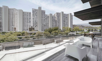 Foto de inmueble en Av. de los Poetas, Col. Santa Fe Cuajimalpa C.P. 05348, Cuajimalpa de Morelos