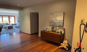Foto de inmueble en Prol. Vista Hermosa, Col. Santa Fe Cuajimalpa C.P. 05348, Cuajimalpa de Morelos