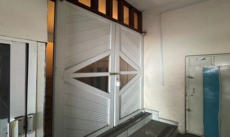 Foto de inmueble en Av Taxqueña, Col. Tula C.P. 09800, Iztapalapa