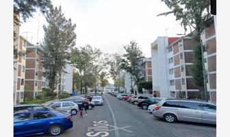 Foto de inmueble en AVENIDA DE LOS SILOS #ENTRADA C Int. EDIF 52, Col. Villa Coapa C.P. 14390, Tlalpan