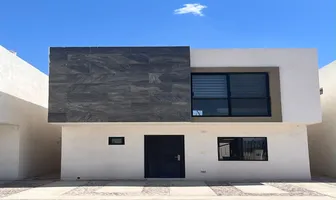 Foto de inmueble en Boulevard Las Nueces, Col. Bosque Real C.P. 35029, Gómez Palacio