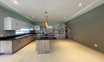 Foto de inmueble en Los sauce, Col. Colinas del Saltito C.P. 34105, Durango