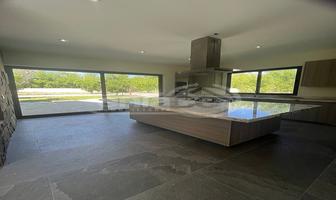 Foto de inmueble en Durango, Col. Misión Real Castilla C.P. 34198, Durango