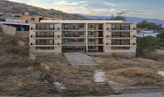 Foto de inmueble en Jalapita, Col. Burócrata C.P. 36256, Guanajuato