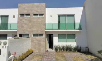 Foto de inmueble en Blvr. Karol Wojtyla, Residencial Esmeralda, 37294 León de los Aldama, Gto., Col. Cabo Metropolitano C.P. 37294, León