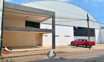 Foto de inmueble en Bodega Comercial en Renta en Av. Juárez col Centro, Col. Centro C.P. 37000, León