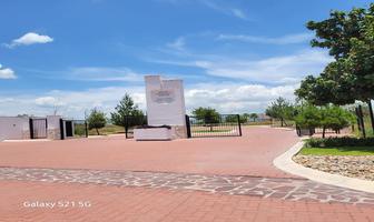 Foto de inmueble en NOGAL, Col. Ciudad Maderas Sur II C.P. 38517, Apaseo el Alto