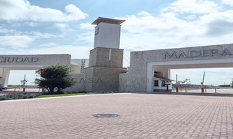 Foto de inmueble en libramiento a celaya, Col. Ciudad Maderas Sur II C.P. 38517, Apaseo el Alto