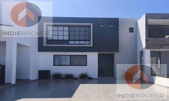 Foto de inmueble en Casa en Venta en Fraccionamiento El Cielo II | 4 Recámaras | Alberca | Seguridad | Zona Norte de Leó #242, Col. El Cielo Residencial C.P. 37669, León