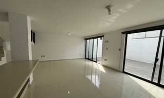 Foto de inmueble en LA CASA HABITACION MARCADA CON EL NUMERO OFICIAL 123 CIENTO VEINTITRES DE LA CALLE CIRCUITO PUERTA D, Col. El Cielo Residencial C.P. 37669, León