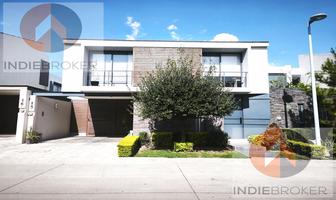 Foto de inmueble en Casa en Venta en Lomas II, El Molino | Lujo, Diseño y Alta Plusvalía en la Zona Premium de León, Zon #402, Col. El Molino Residencial y Golf C.P. 37138, León