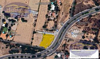 Foto de inmueble en Terreno en  Renta  en Esquina Avenida del Molino Residencial, Zona Norte León Gto, Col. El Molino Residencial y Golf C.P. 37138, León