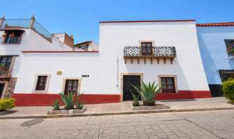 Foto de inmueble en Calzada De Guadalupe, Col. Guanajuato Centro C.P. 36000, Guanajuato