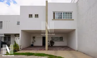 Foto de inmueble en Sin nombre de calle, Col. Jardines de Los Reyes C.P. 37294, León