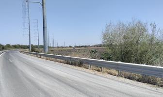 Foto de inmueble en Terreno EN Ciudad Maderas SUR  Comercial, Col. Las Adjuntas C.P. 38184, Apaseo el Grande
