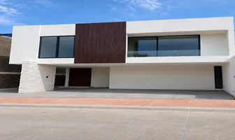 Foto de inmueble en Sin nombre de calle #S/N, Col. Lombardía C.P. 36670, Irapuato