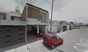 Foto de inmueble en NUEZ DE GOLA #0, Col. Nogalia C.P. 36680, Irapuato