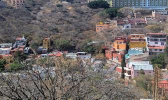 Foto de inmueble en Panoramica, Col. Paseo de La Presa C.P. 36094, Guanajuato